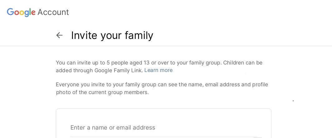 Skærmbillede af Google-konto, siden Inviter din familie med vejledning