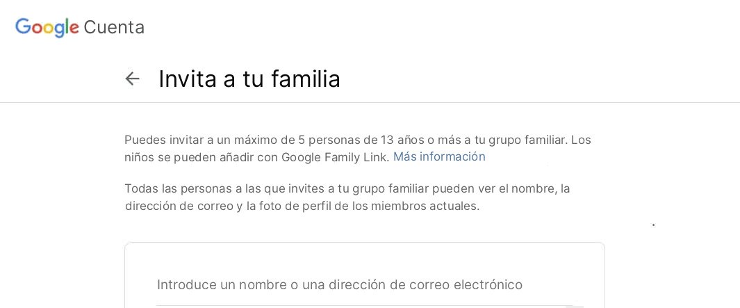 Captura de pantalla de la cuenta de Google, página Invitar a tu familia con instrucciones